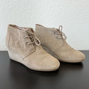 Toms Desert Taupe Ankle Boot Wedges - Size 10